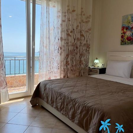 Appartamento Oikos Poseidonas PalaiónTsiflíkion Esterno foto